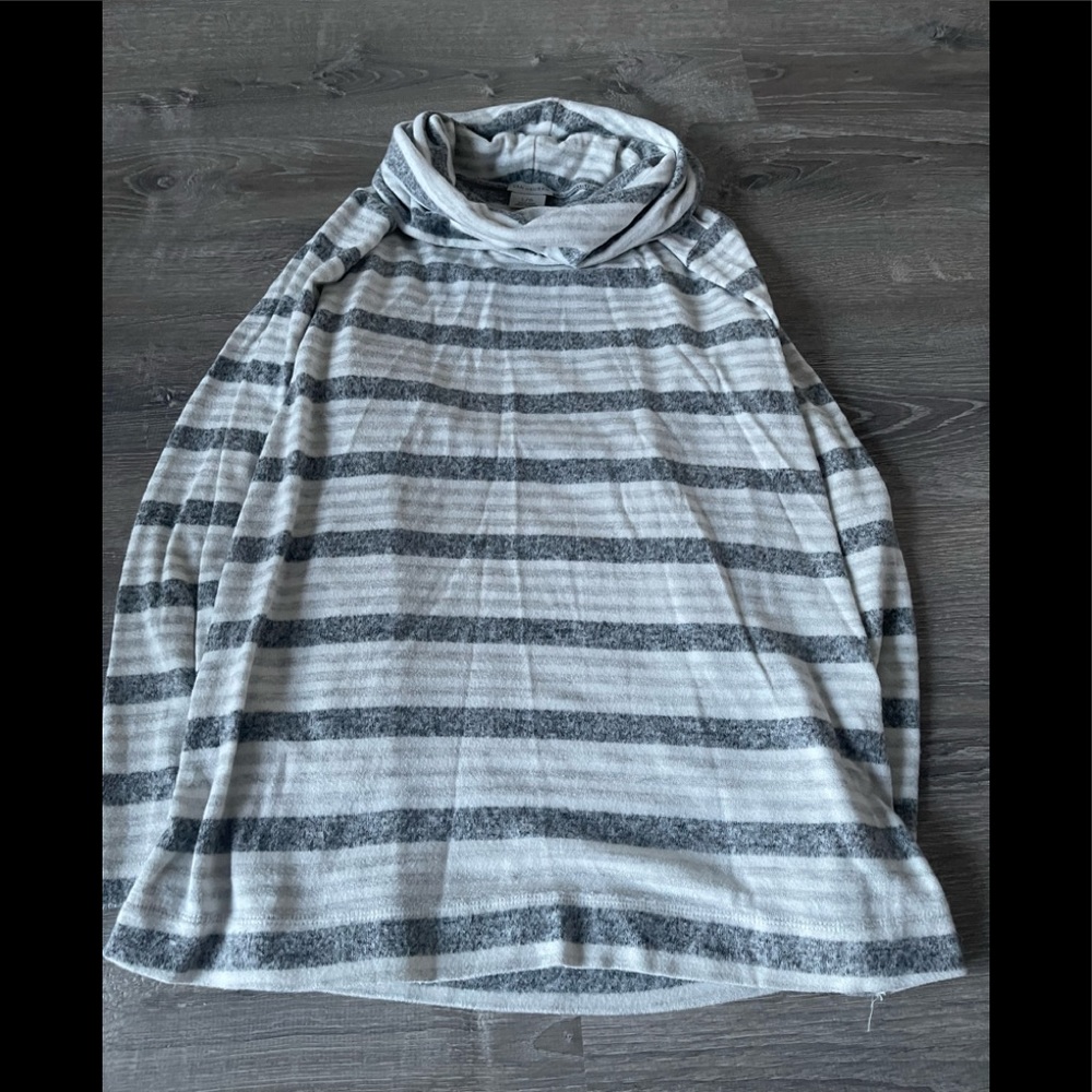 Stripped sweater soft and warm